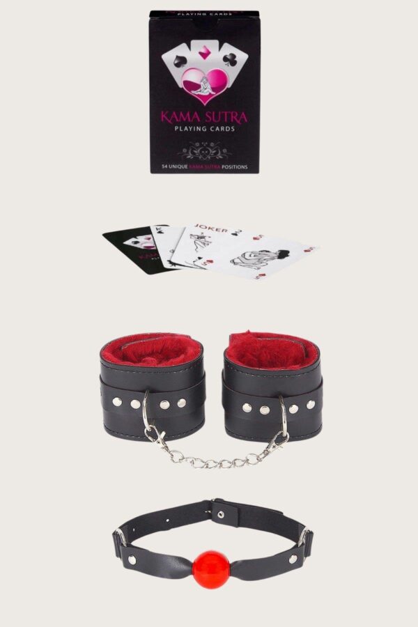 arias closet sexy gorselli oyun karti b268ac