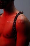 Çivi Detaylı ve Maskeli Erkek Harness Takım