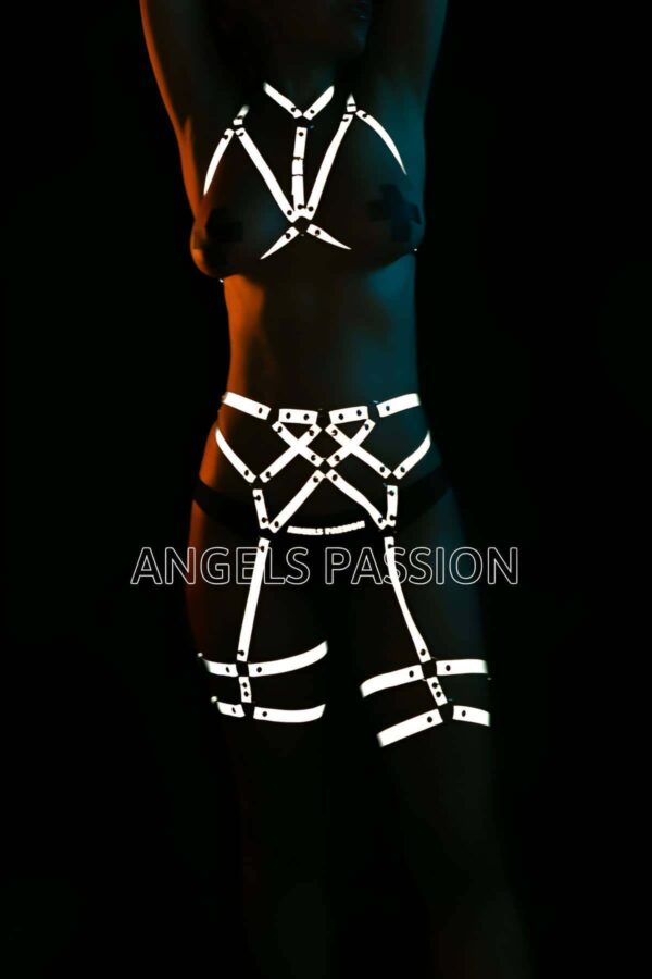 club elbiseleri seksi karanlikta parlayan reflektorlu harness takim apft444 reflektrl harness angels passion 123355 39 B