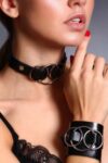 Üç Halka Detaylı Deri Choker Boyun Aksesuar Ve Bileklik Takım – APFT660