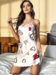 Aria’s Closet Beyaz Kalp Desenli Saten Mini Fantezi Gecelik
